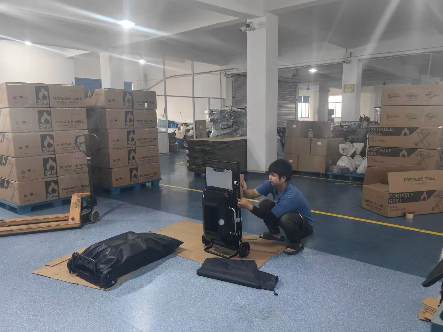 PACKAGING · 包装